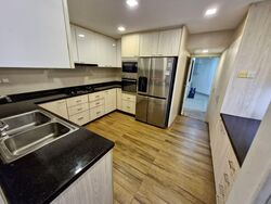 Beverly Hill (D10), Condominium #602858261